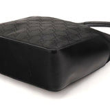 Gucci 001 3766 skuldertaske i sort GG nylon