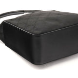 Gucci 001 3766 skuldertaske i sort GG nylon