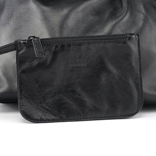 Gucci 001 3789 Black Calfskin Leather Pouch Bag