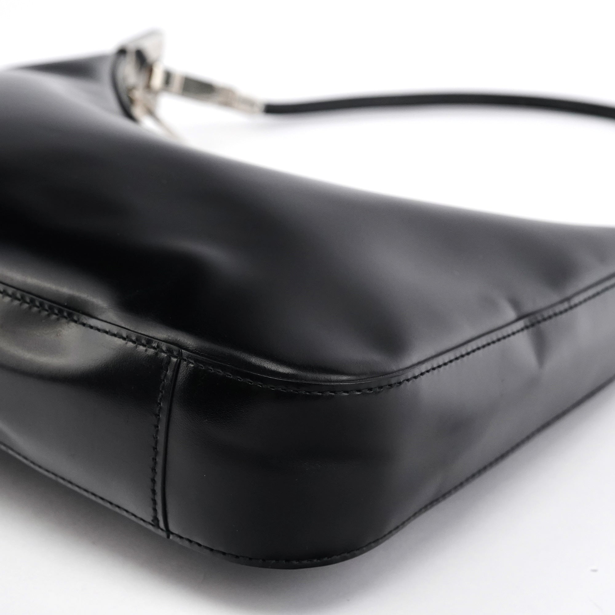 Gucci 001 3812 Borsa a spalla in pelle nera