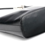 Gucci 001 3814 Borsa a spalla in pelle di vitello nera