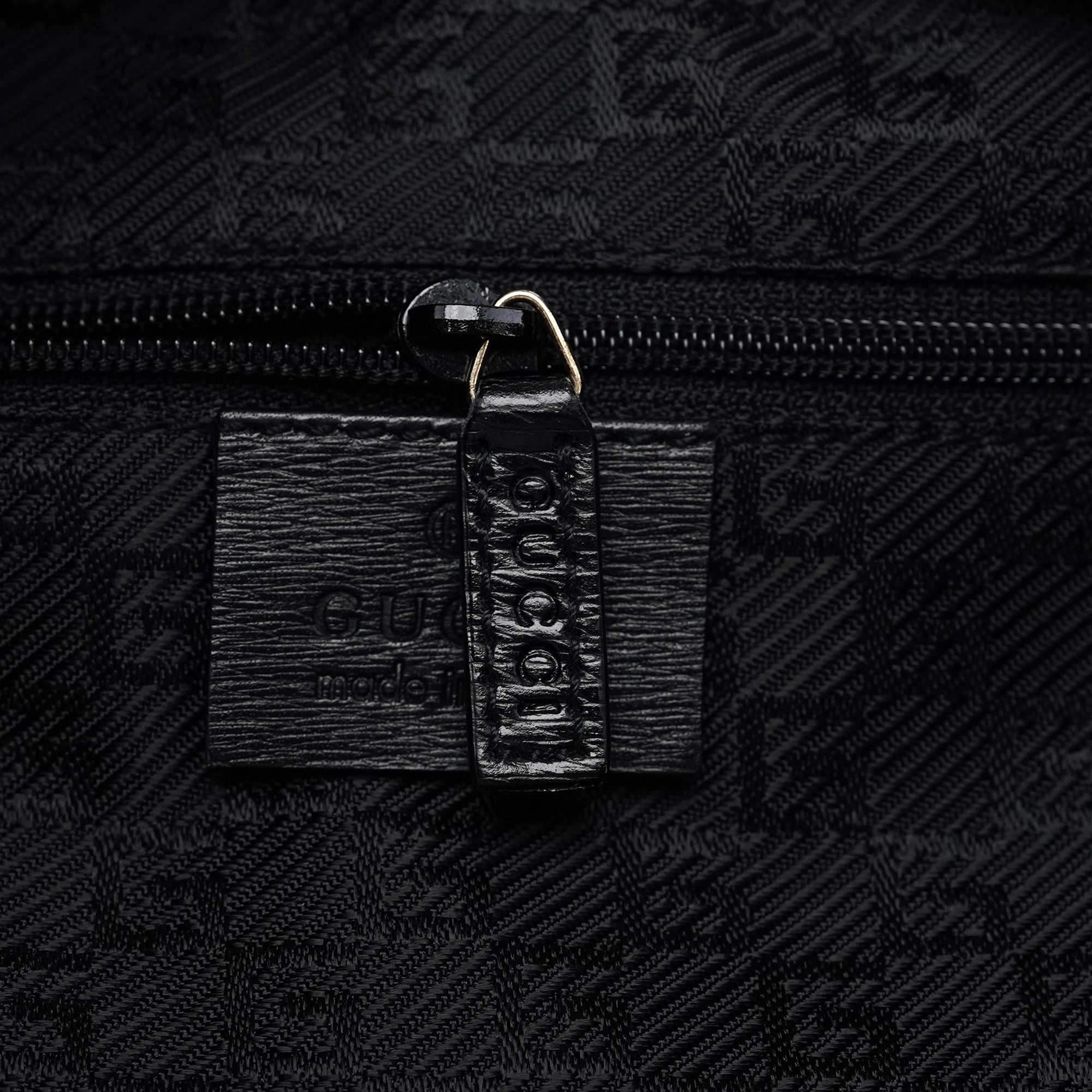 Gucci 001 4204 Black Leather Hobo Shoulder Bag