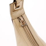 Gucci 001 4204 Ivory Leather One-Shoulder Bag