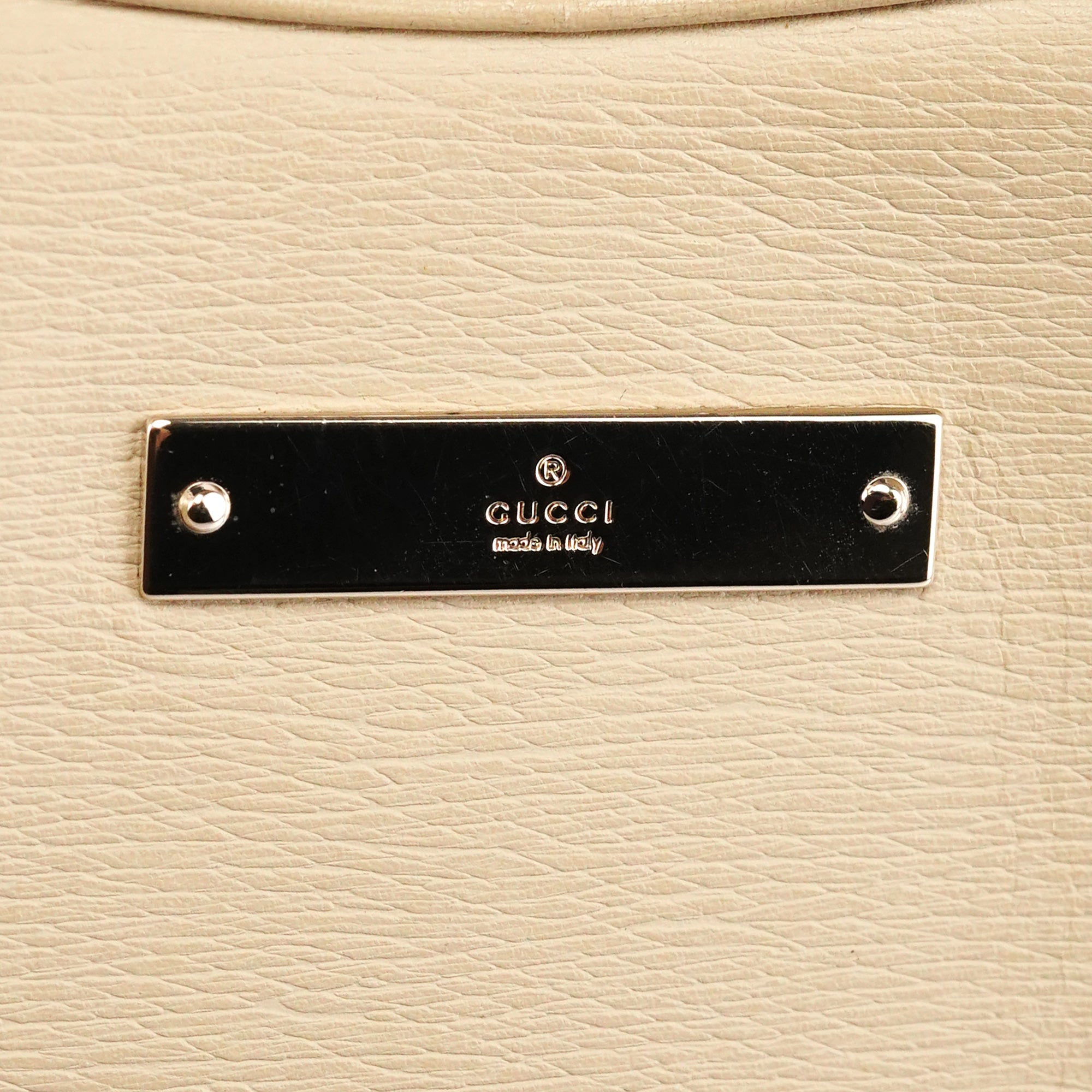 Gucci 001 4204 Ivory Leather One-Shoulder Bag
