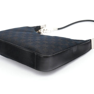 Gucci 001 4205 Black GG Shoulder Bag