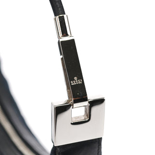 Gucci 001 4205 Black GG Shoulder Bag