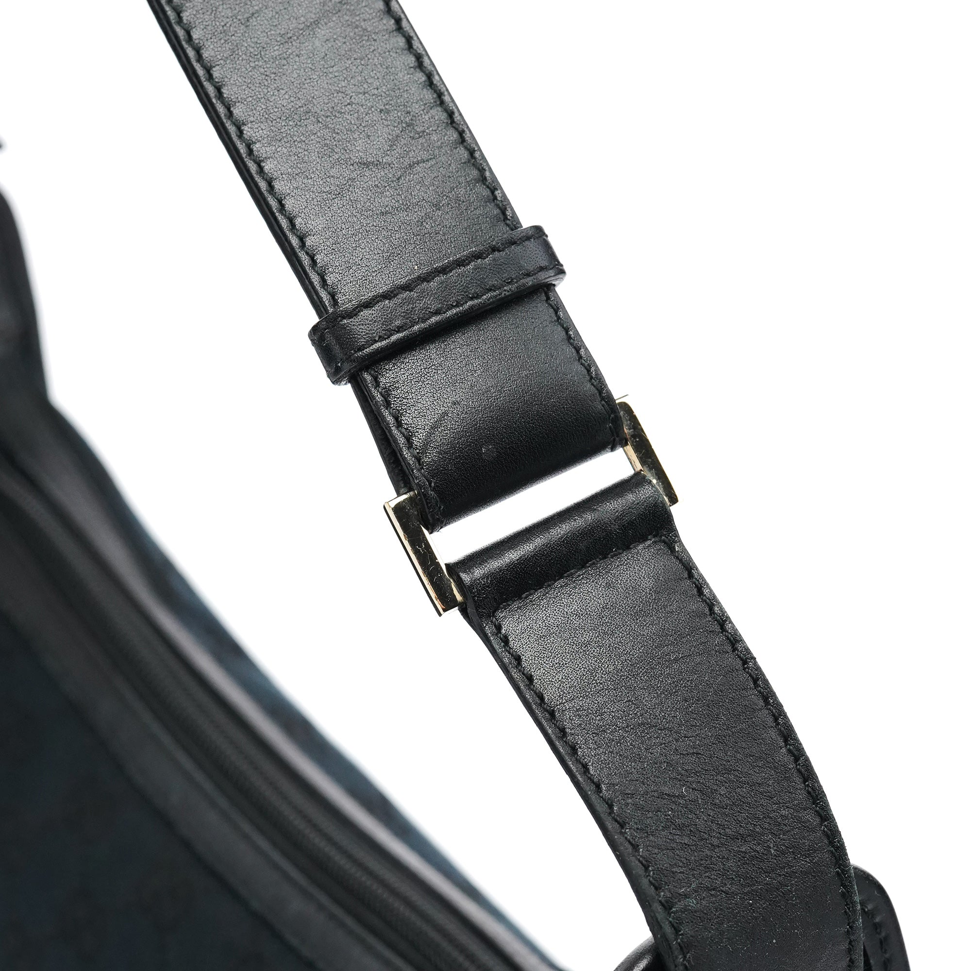 Gucci 001 4205 Black GG Shoulder Bag