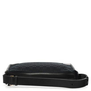 Gucci 001 4205 Black GG Shoulder Bag