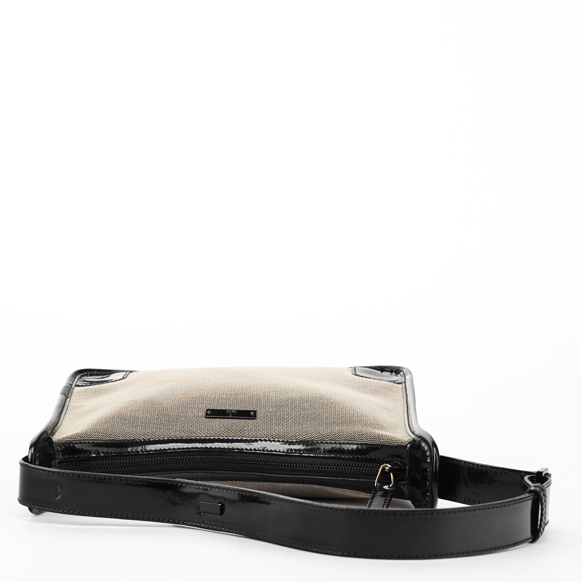 Gucci 001 4206 Beige Black Canvas Shoulder Bag