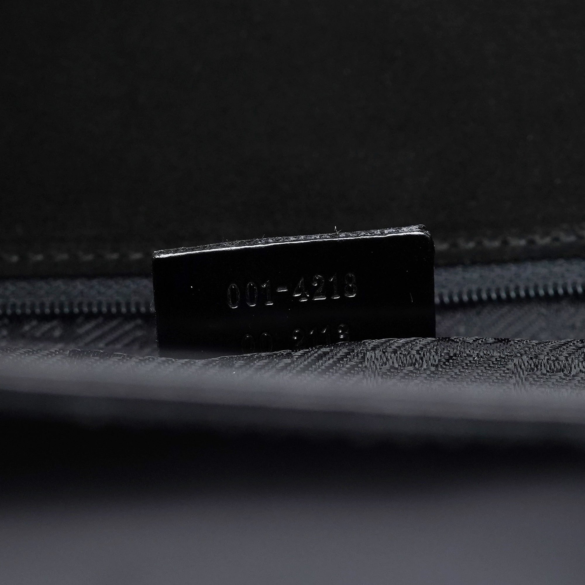 Gucci 001 4218 Black Canvas Lady Lock Tote Bag