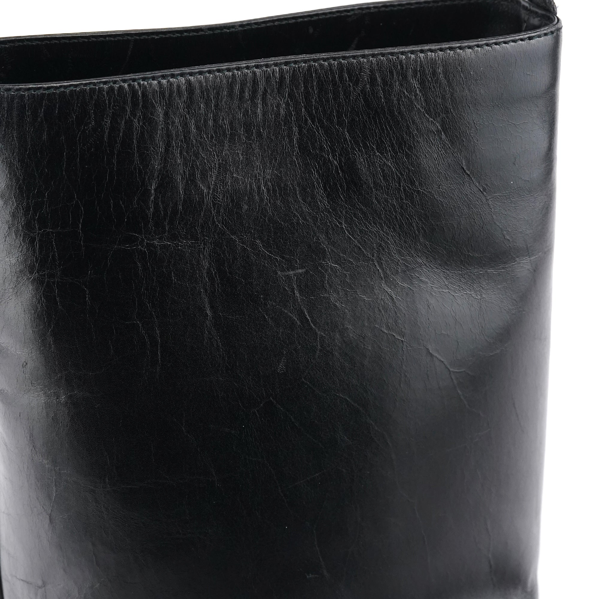 Gucci 001 4286 Black Calfskin Bucket Shoulder Bag