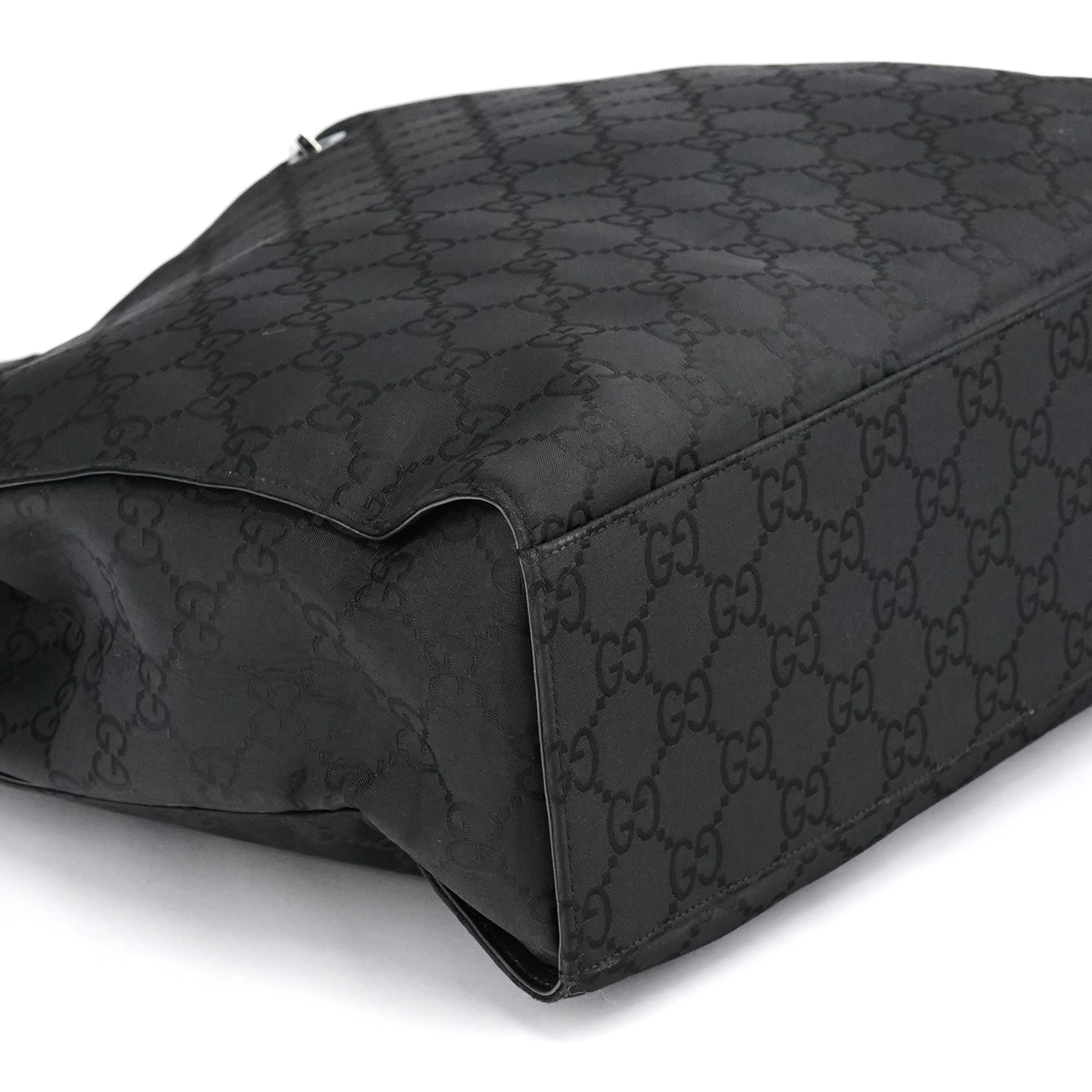 Gucci 002 1015 Sac cabas Bamboo en toile GG noire