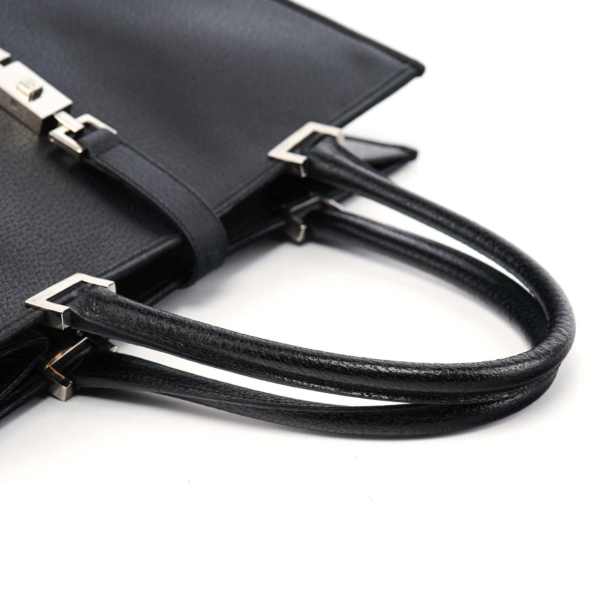 Gucci 002 1064 Sac cabas Jackie en cuir noir