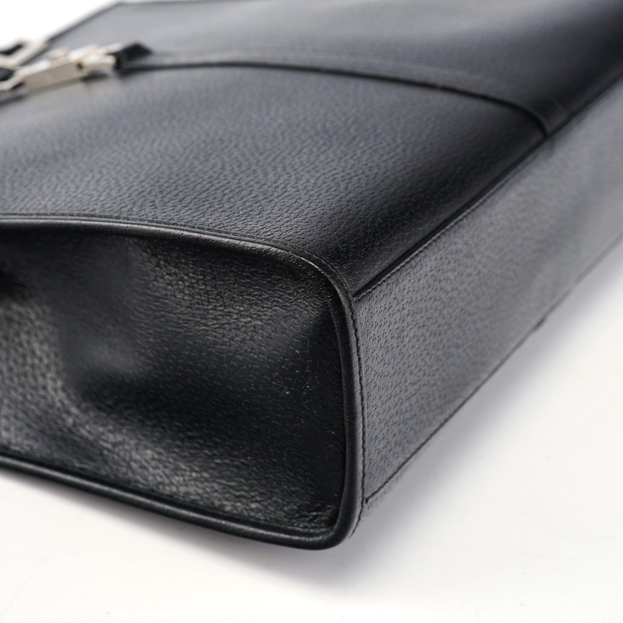 Gucci 002 1064 Sac cabas Jackie en cuir noir
