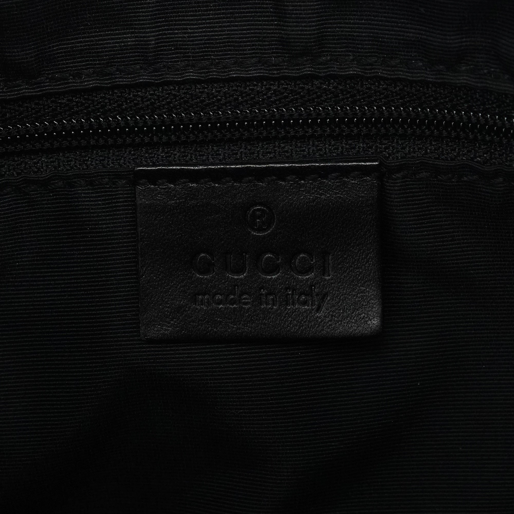 Gucci 00963 Sac porté épaule Jackie en denim GG anthracite