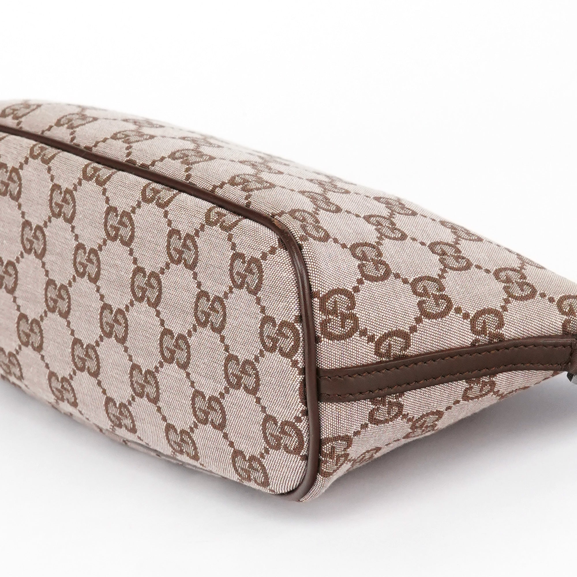 Gucci 039 1103 Beige Brown GG Boat Pochette