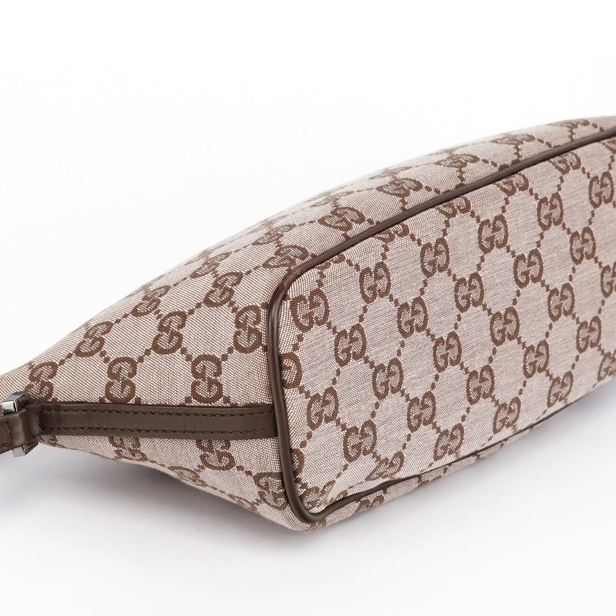 Gucci 039 1103 Beige Brown GG Boat Pochette