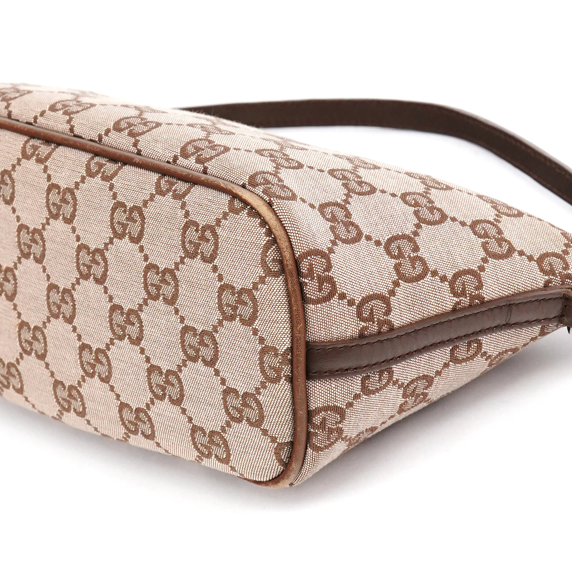 Gucci 039 1103 Beige Brown GG Boat Pochette
