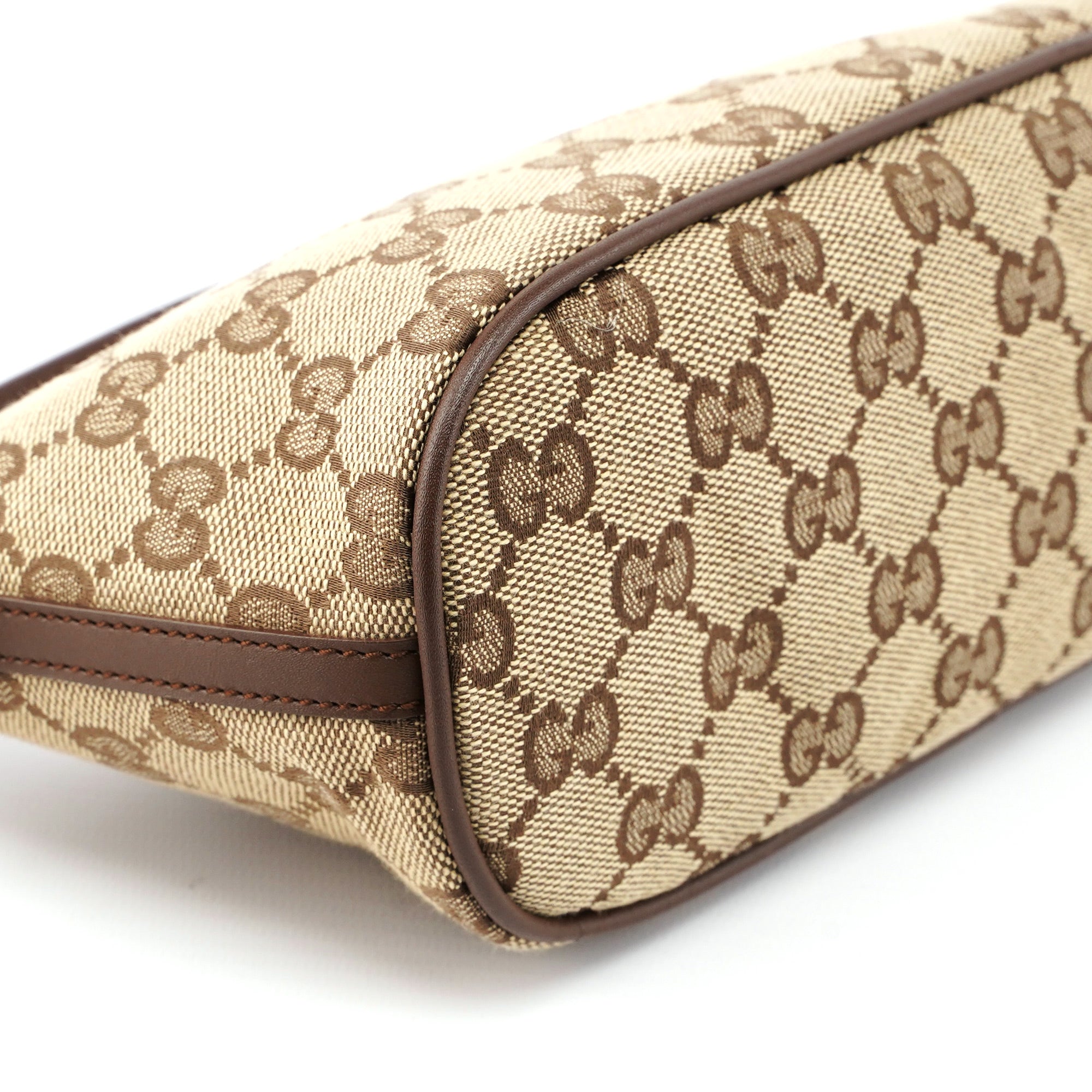 Gucci 039 1103 Beige Brown GG Boat Pochette