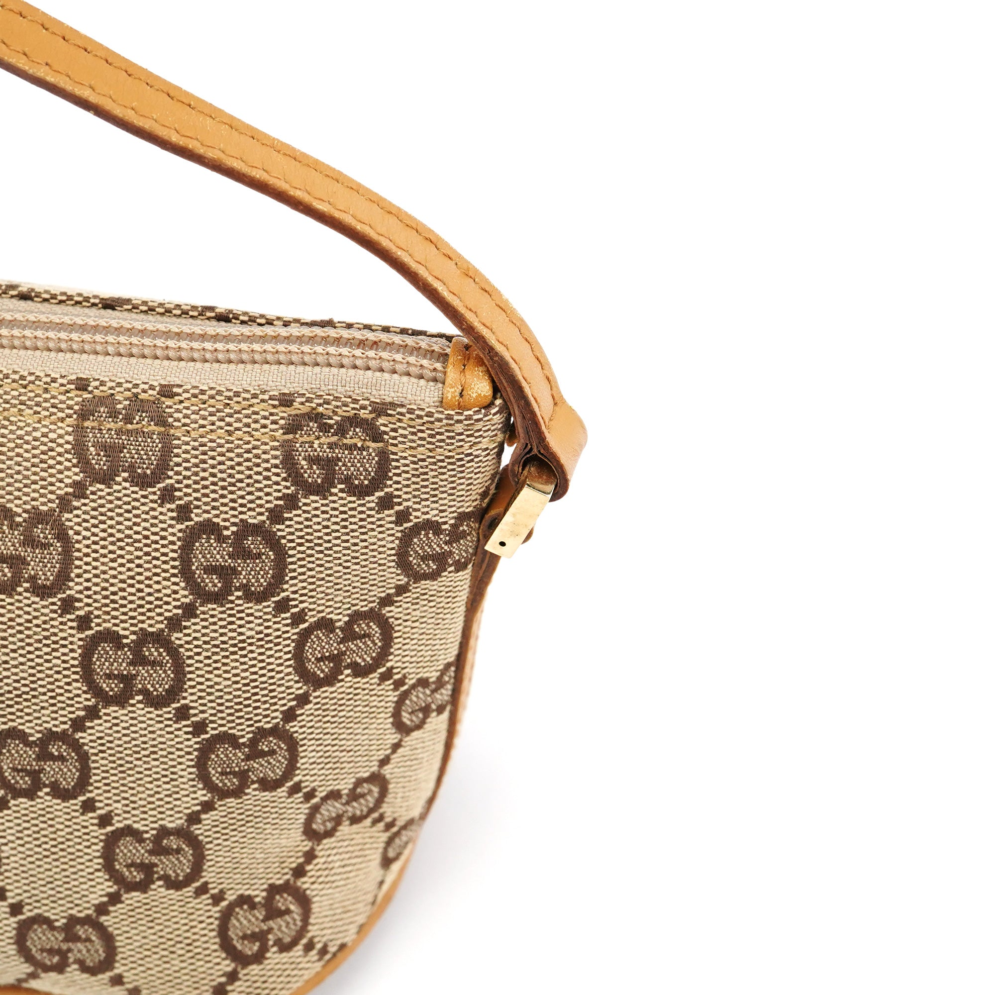 Gucci 039 1103 Beige GG Boat Pochette