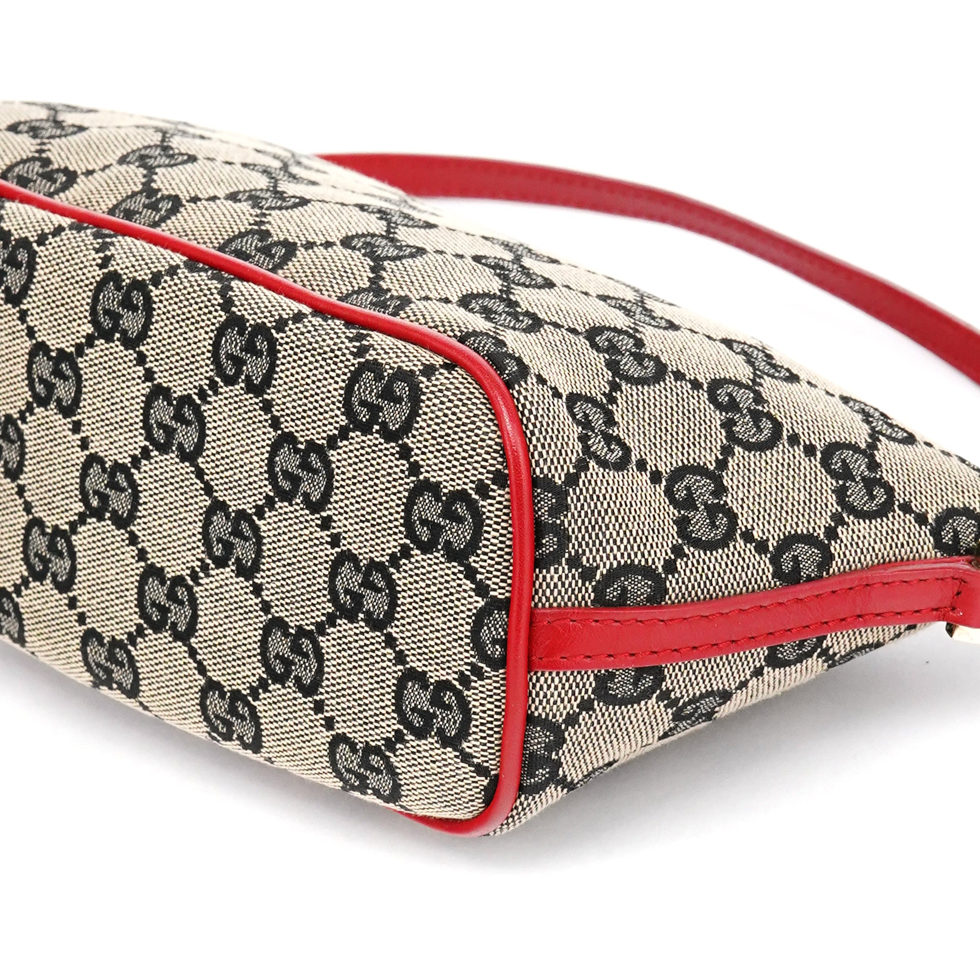 Gucci 039 1103 Beige Red GG Boat Pochette