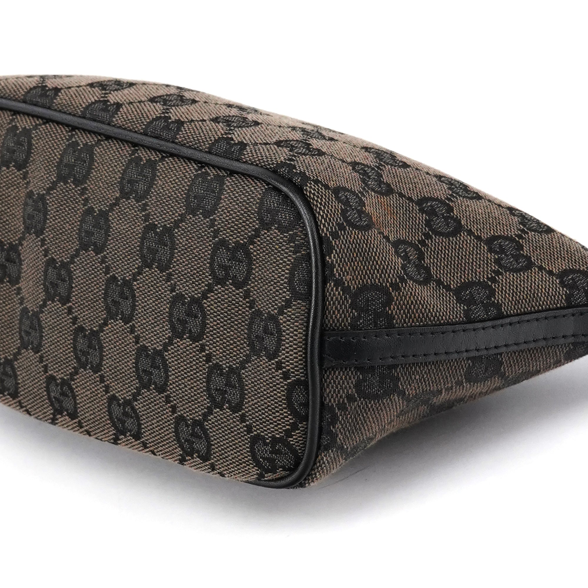 Gucci 039 1103 Brown GG Boat Pochette