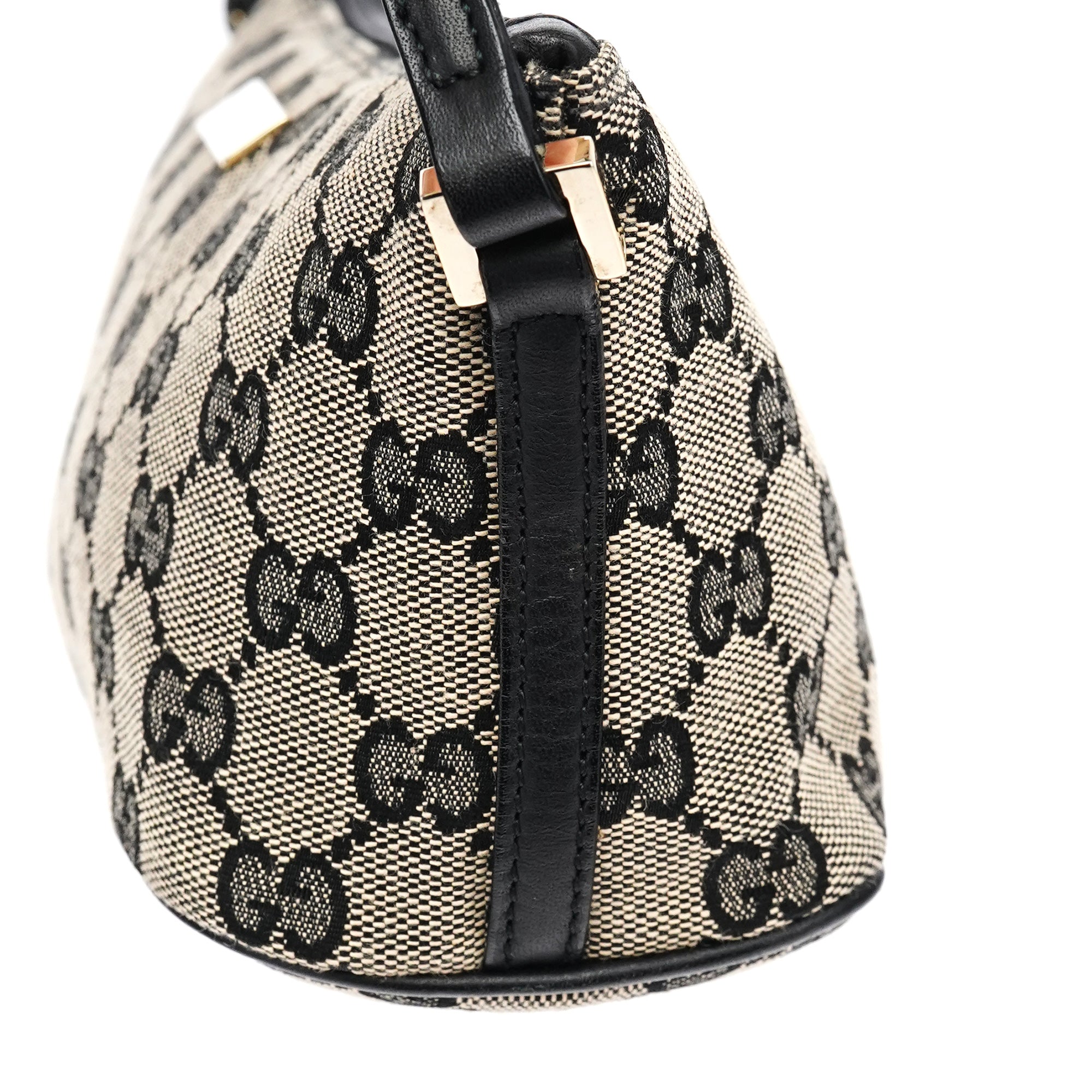 Gucci 039 1103 Grey Black GG Boat Pochette