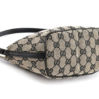 Gucci 039 1103 Grey Black GG Boat Pochette