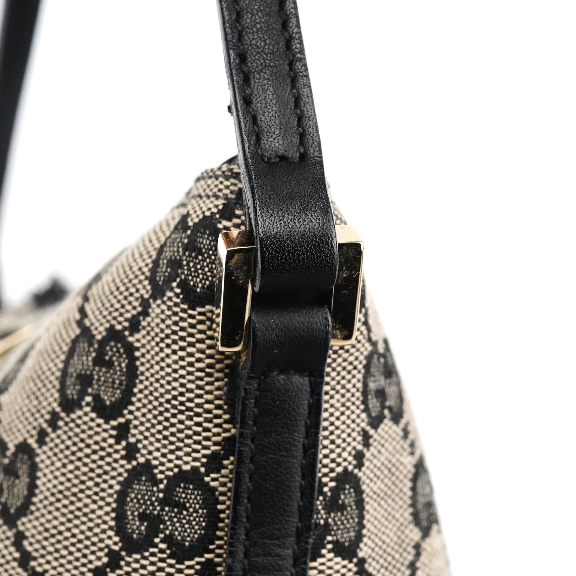Gucci 039 1103 Grey Black GG Boat Pochette