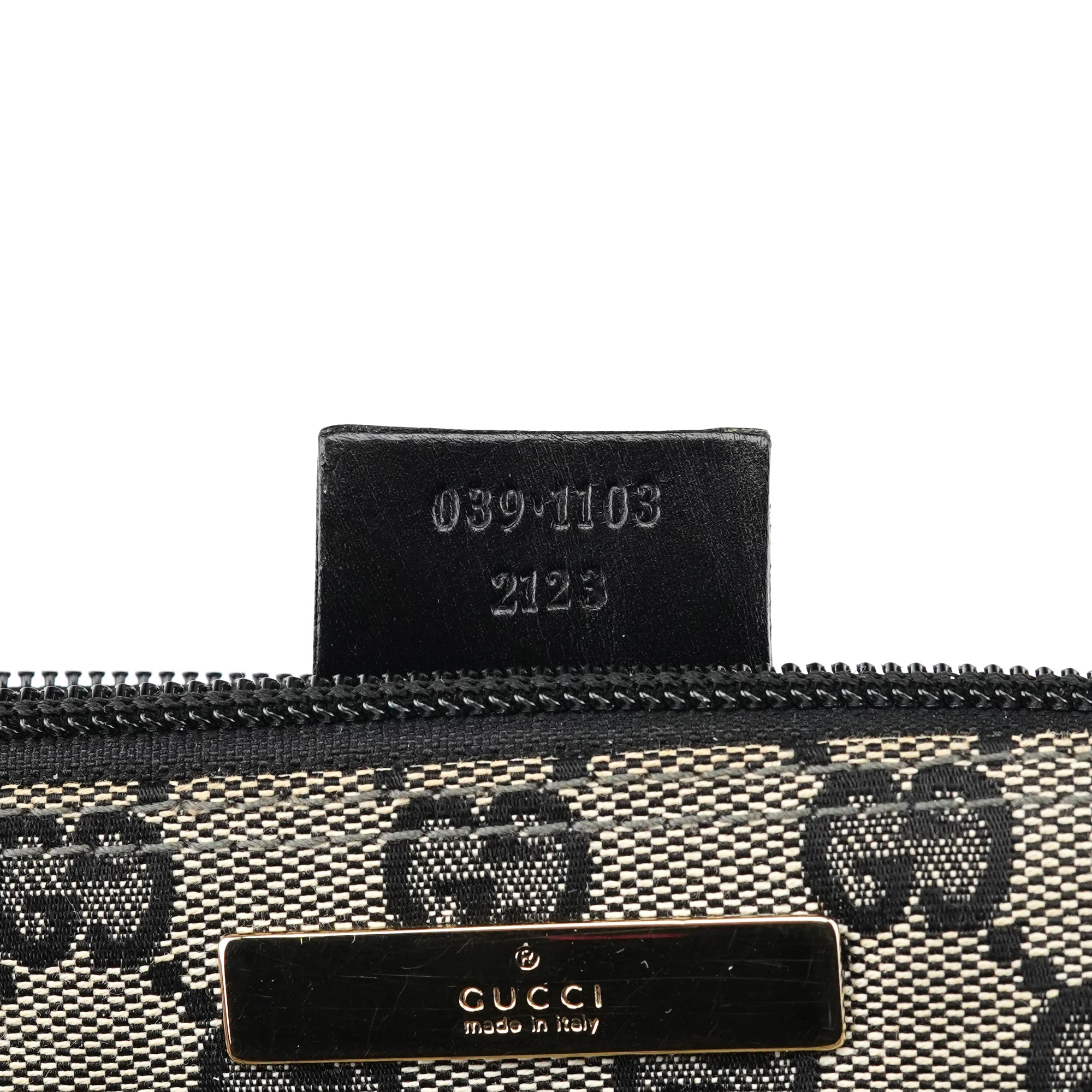 Gucci 039 1103 Grey Black GG Boat Pochette