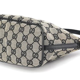 Gucci 039 1103 Grey Black GG Boat Pochette
