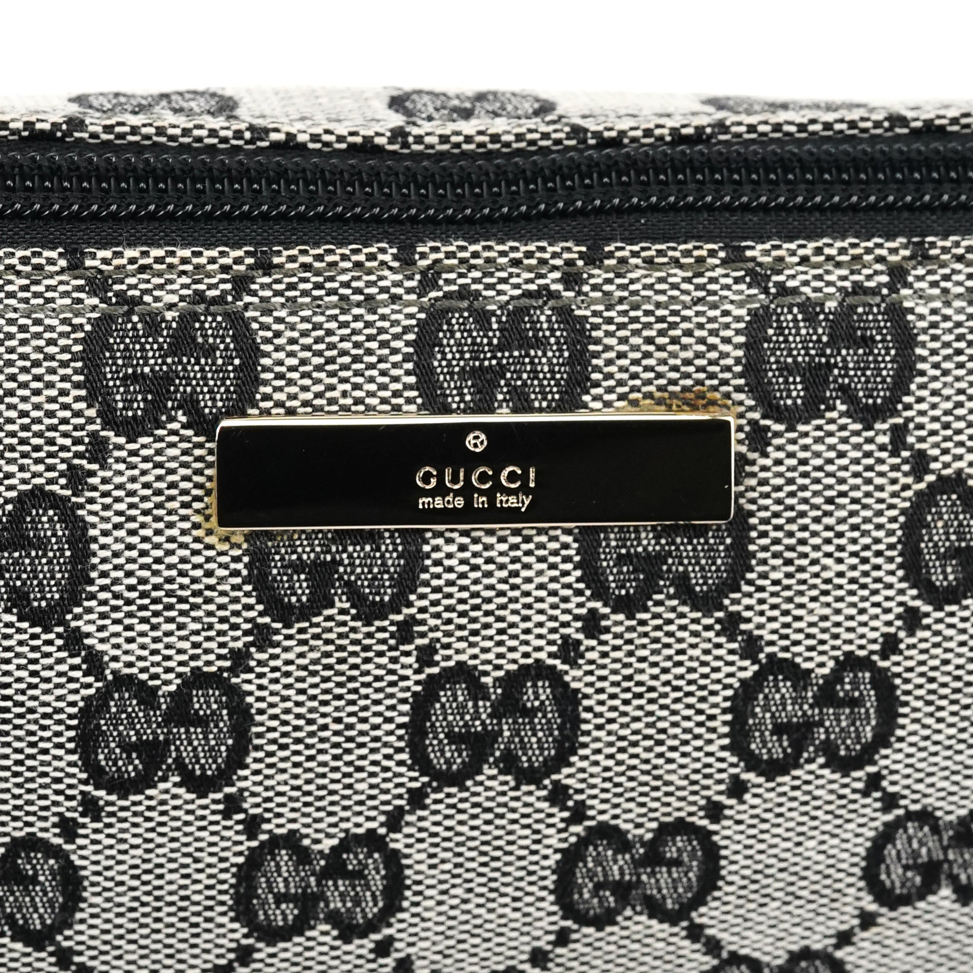 Gucci 039 1103 Grey Black GG Boat Pochette