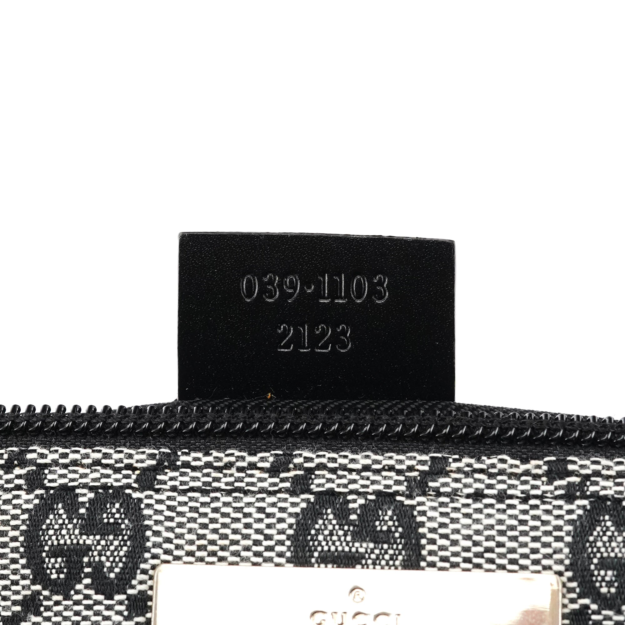Gucci 039 1103 Grey Black GG Boat Pochette
