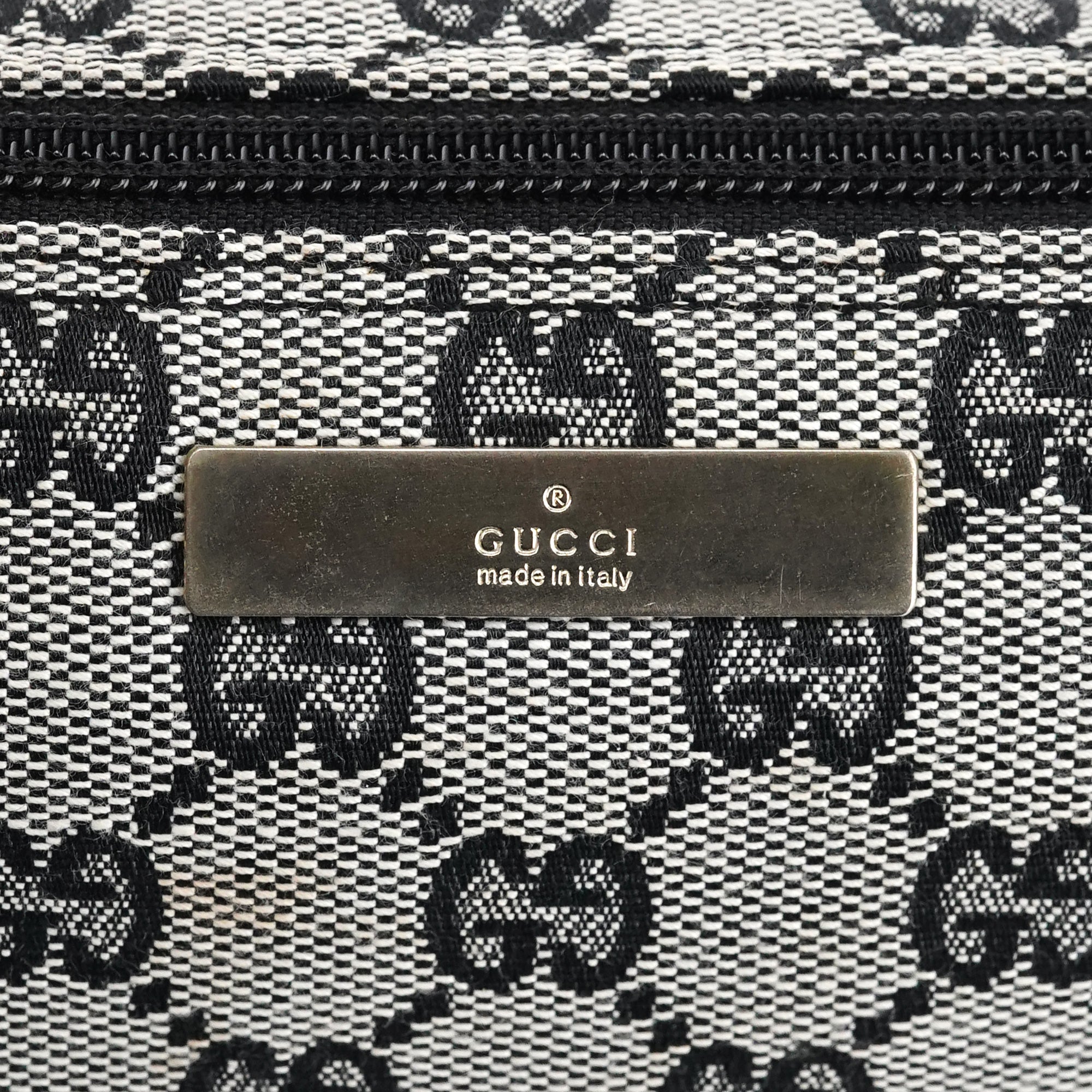 Gucci 039 1103 Grey Black GG Boat Pochette
