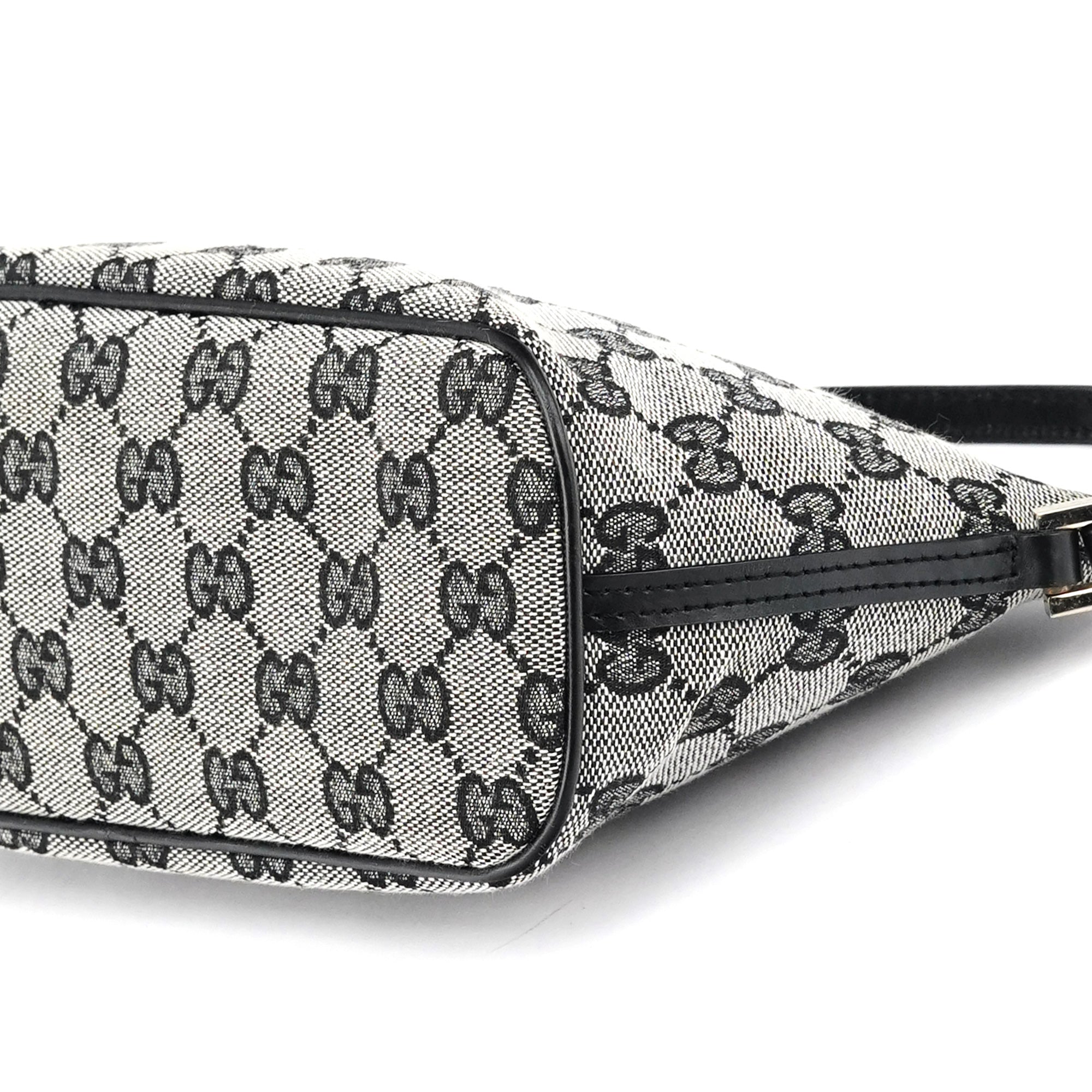 Gucci 039 1103 Grey GG Boat Pochette