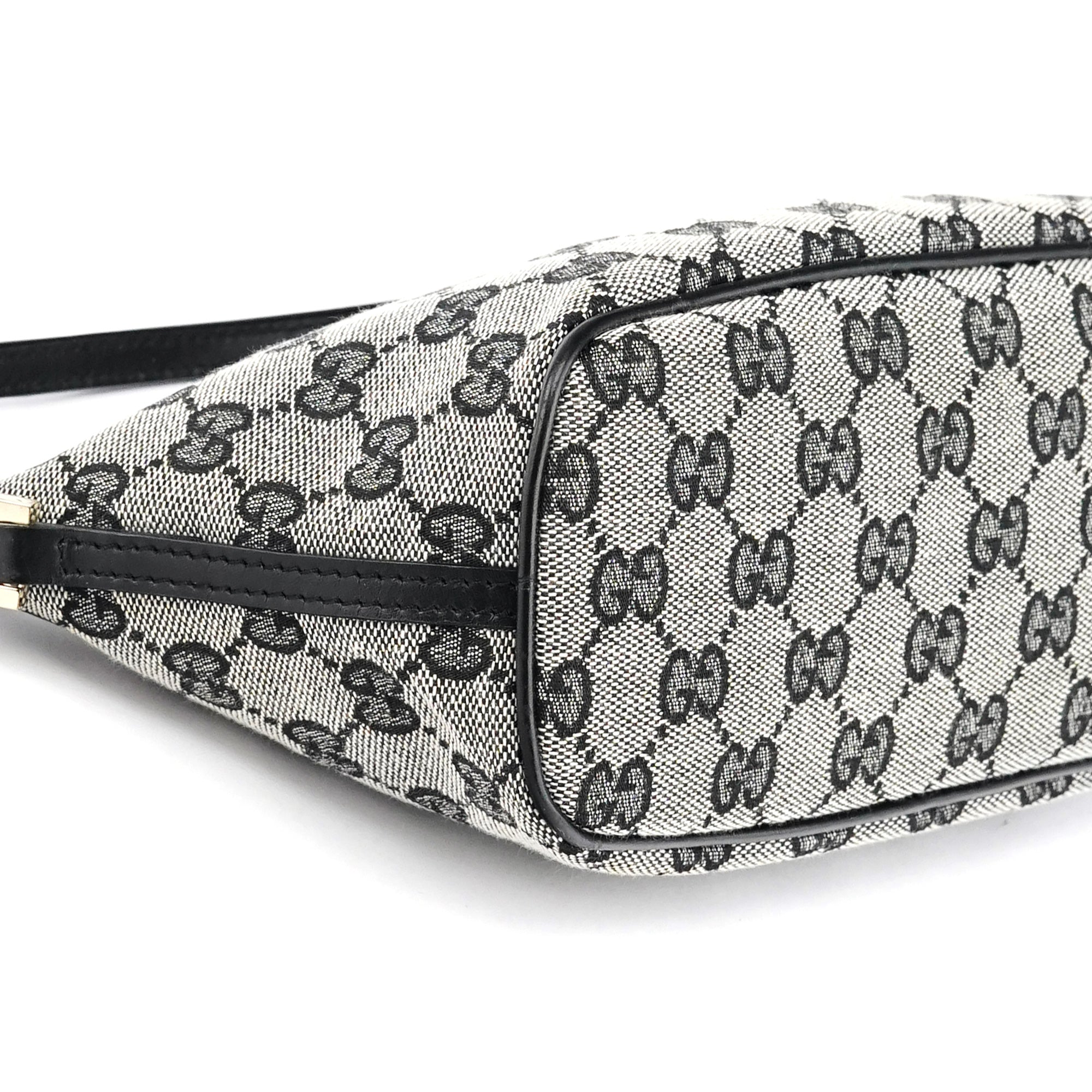 Gucci 039 1103 Grey GG Boat Pochette