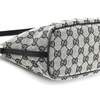 Gucci 039 1103 Grey GG Boat Pochette