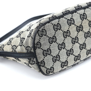 Gucci 039 1103 Grey GG Boat Pochette