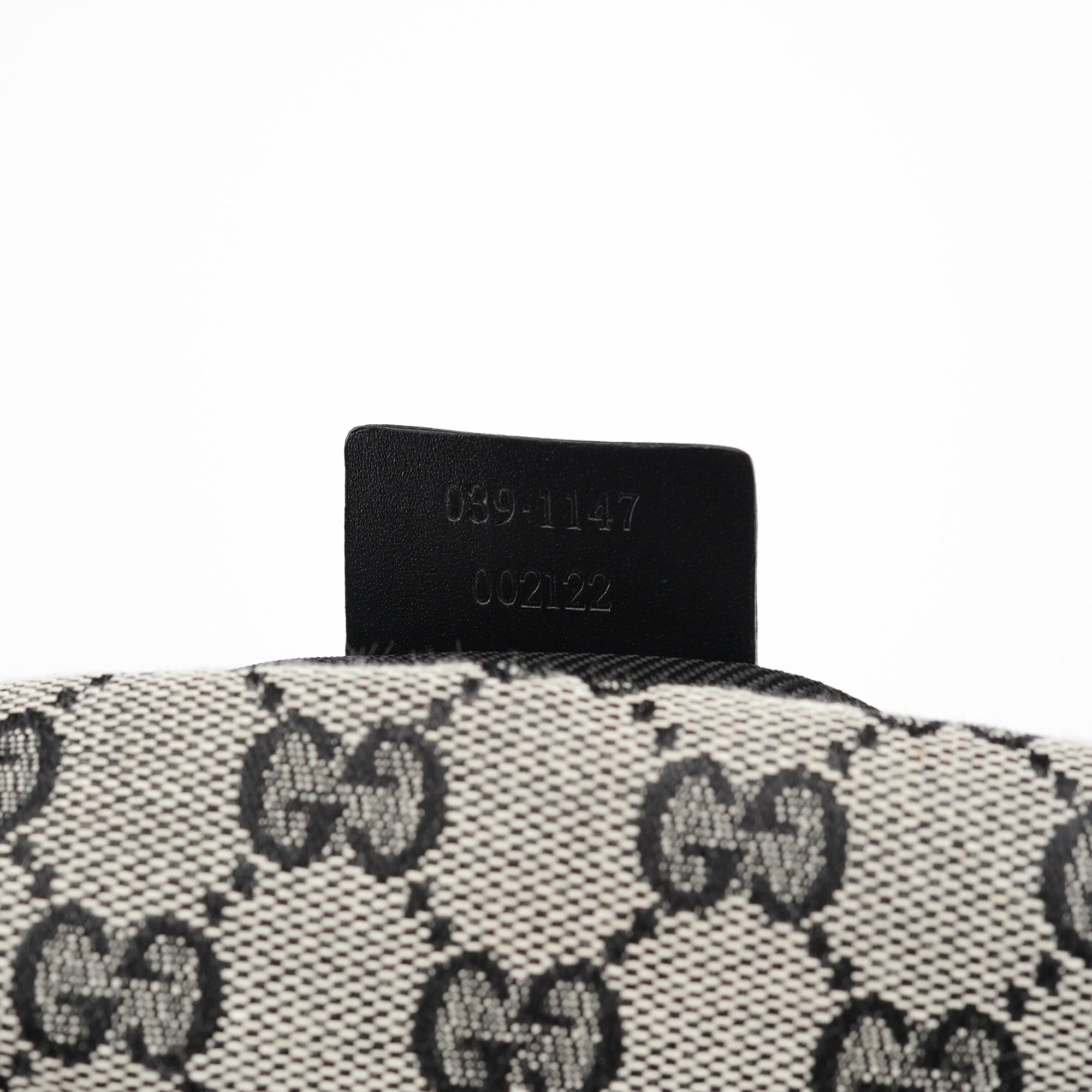 Gucci 039 1147 Grey GG Handbag