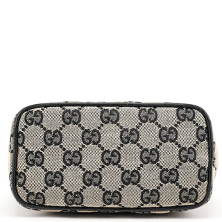 Gucci 039 1147 Grey GG Handbag