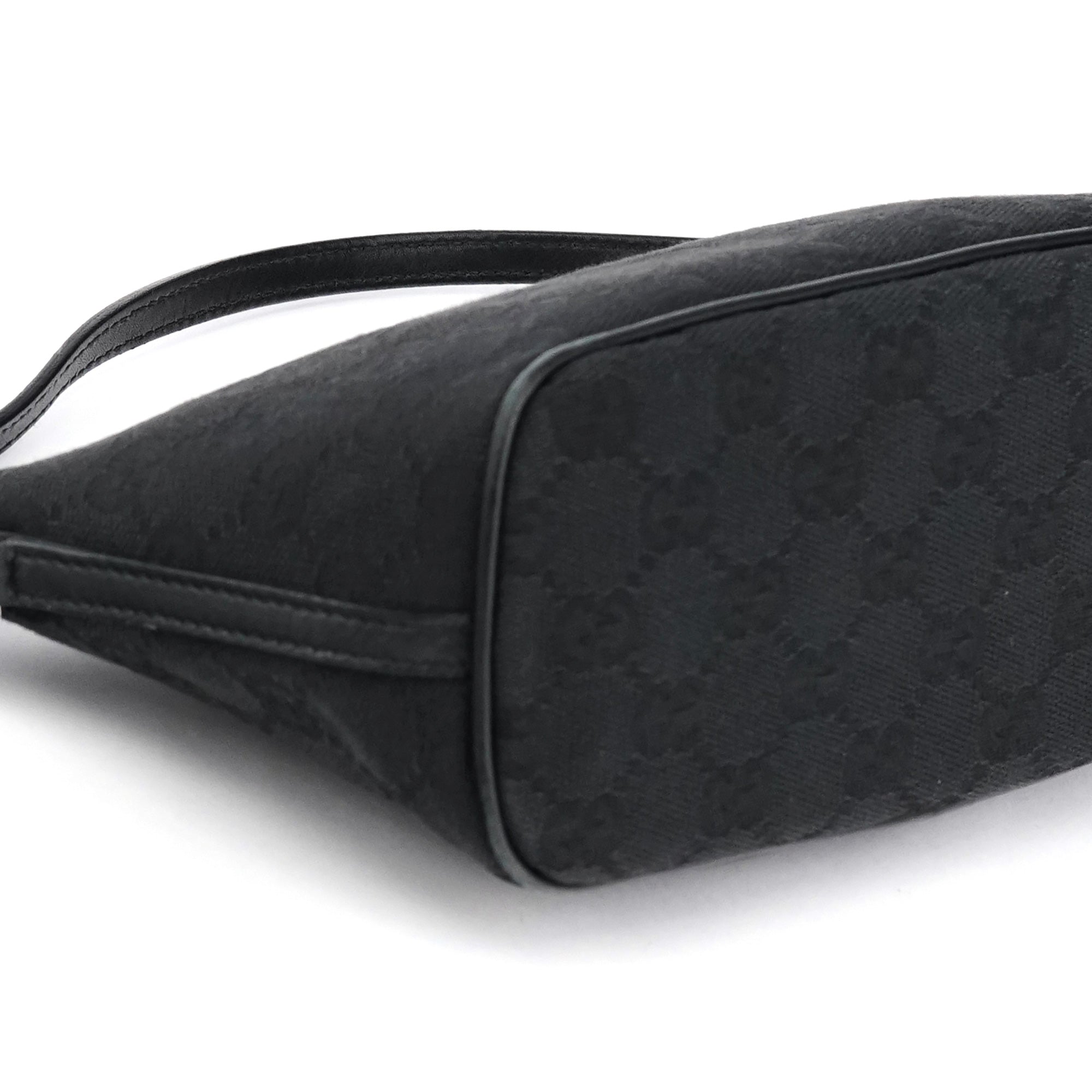 Gucci 07109 Black GG Boat Pochette