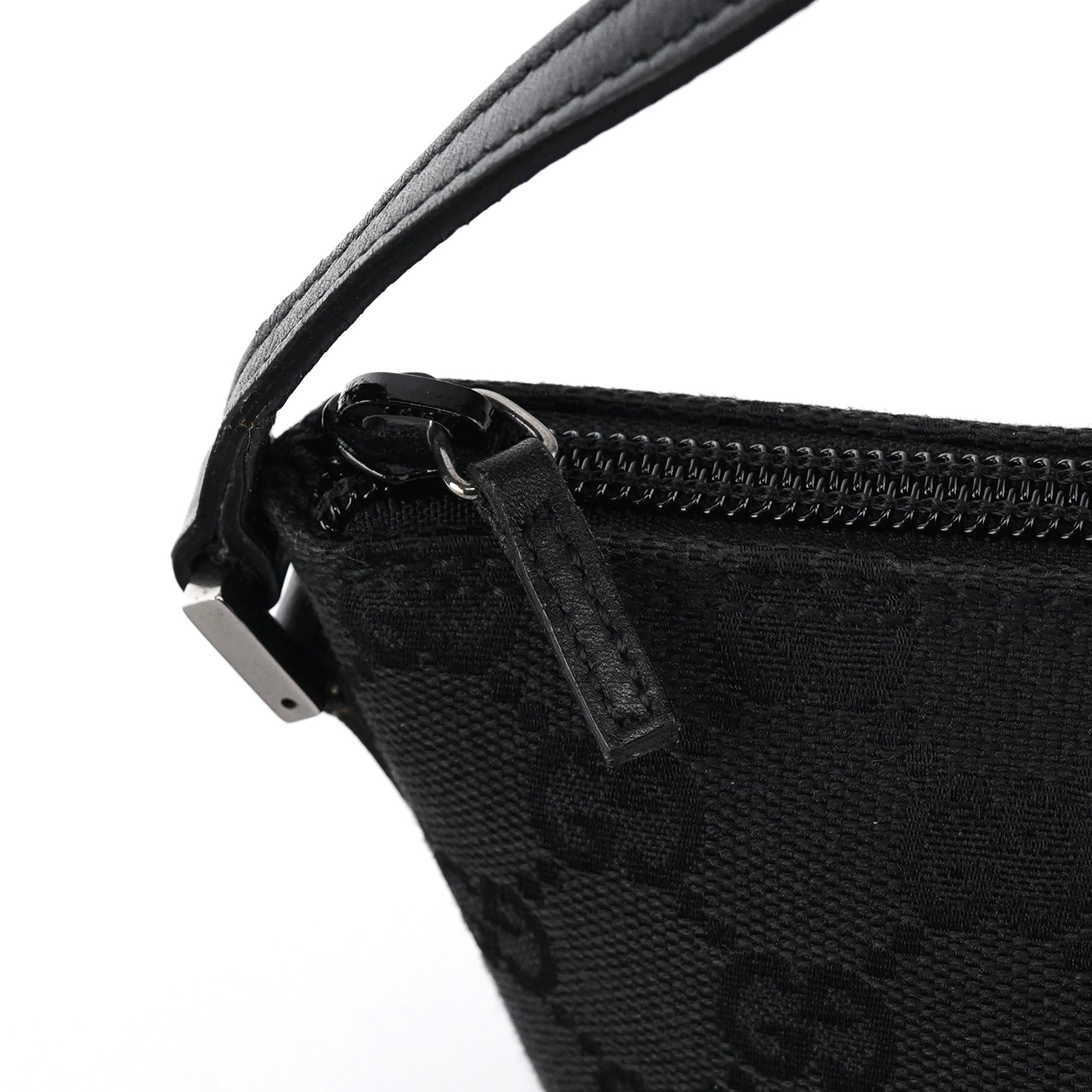 Gucci 07109 Black GG Boat Pochette