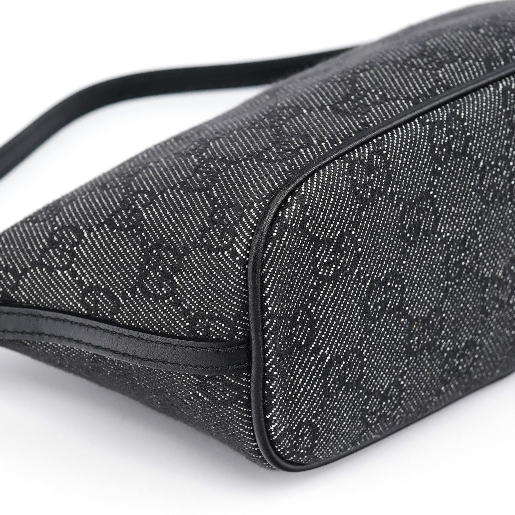 Gucci 07198 Anthracite Denim GG Boat Pochette