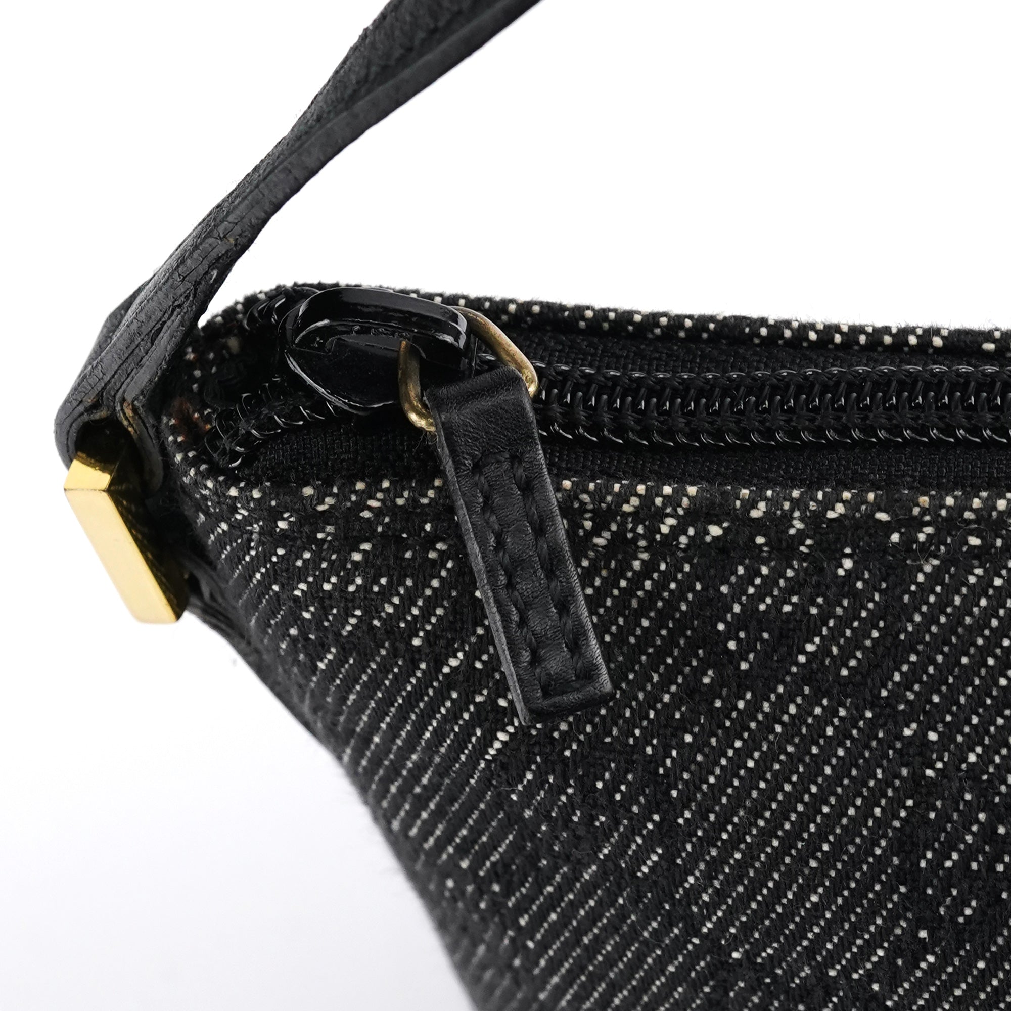 Gucci 07198 Anthracite Denim GG Boat Pochette
