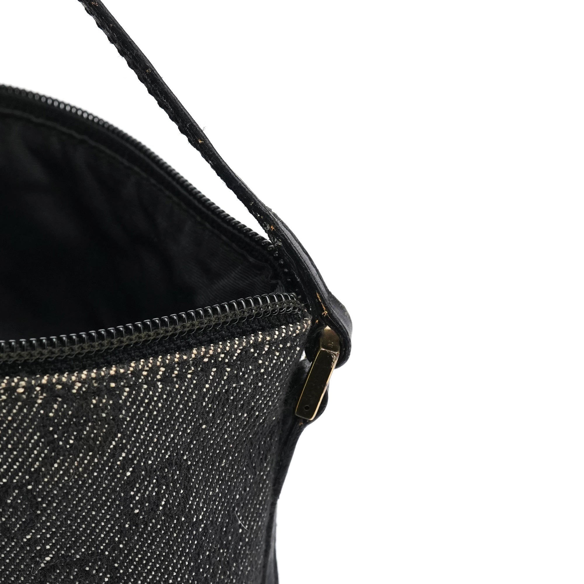 Gucci 07198 Anthracite Denim GG Boat Pochette