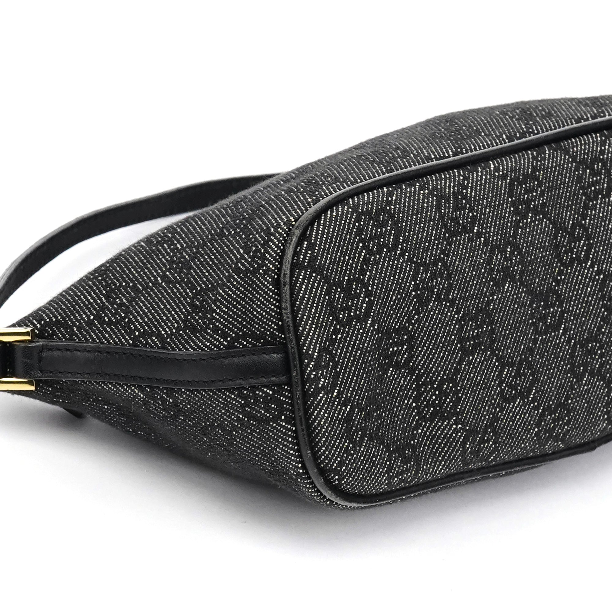 Gucci 07198 Anthracite Denim GG Boat Pochette