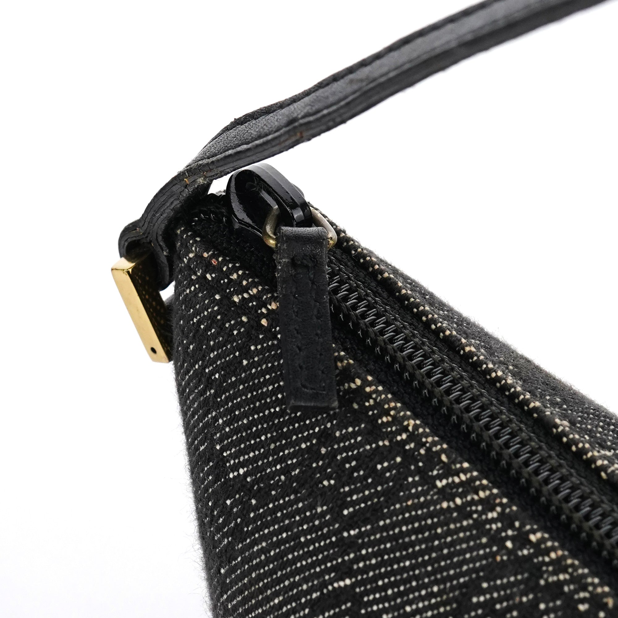 Gucci 07198 Anthracite Denim GG Boat Pochette