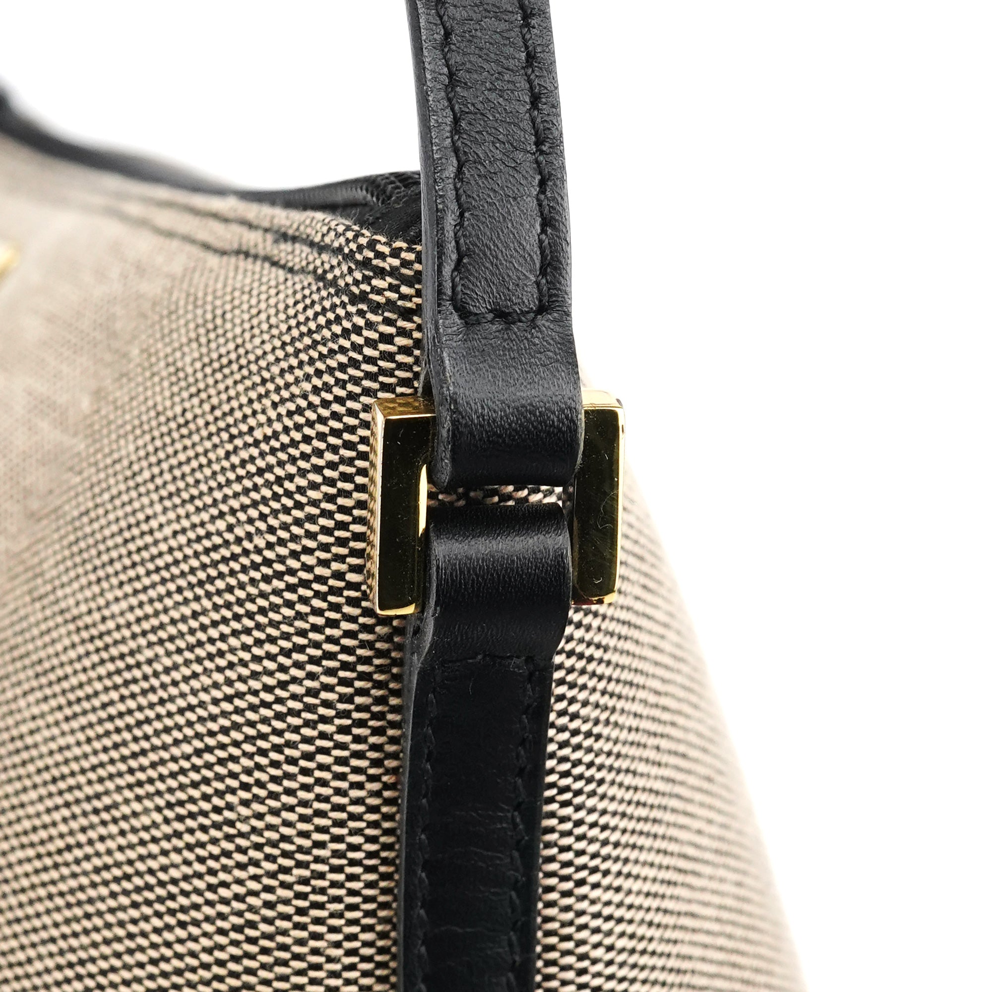 Gucci 07198 Beige Black Canvas Boat Pochette