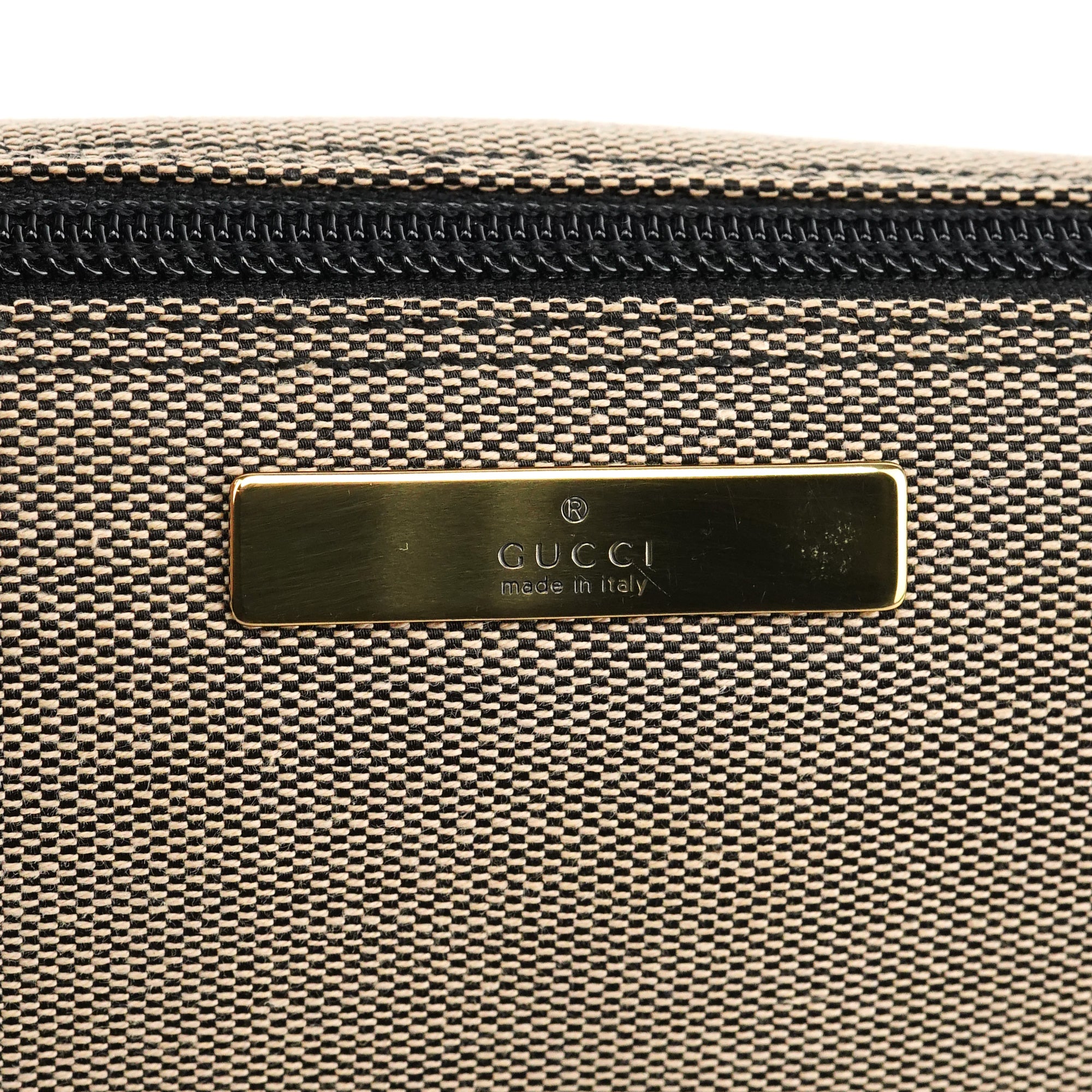 Gucci 07198 Beige Black Canvas Boat Pochette