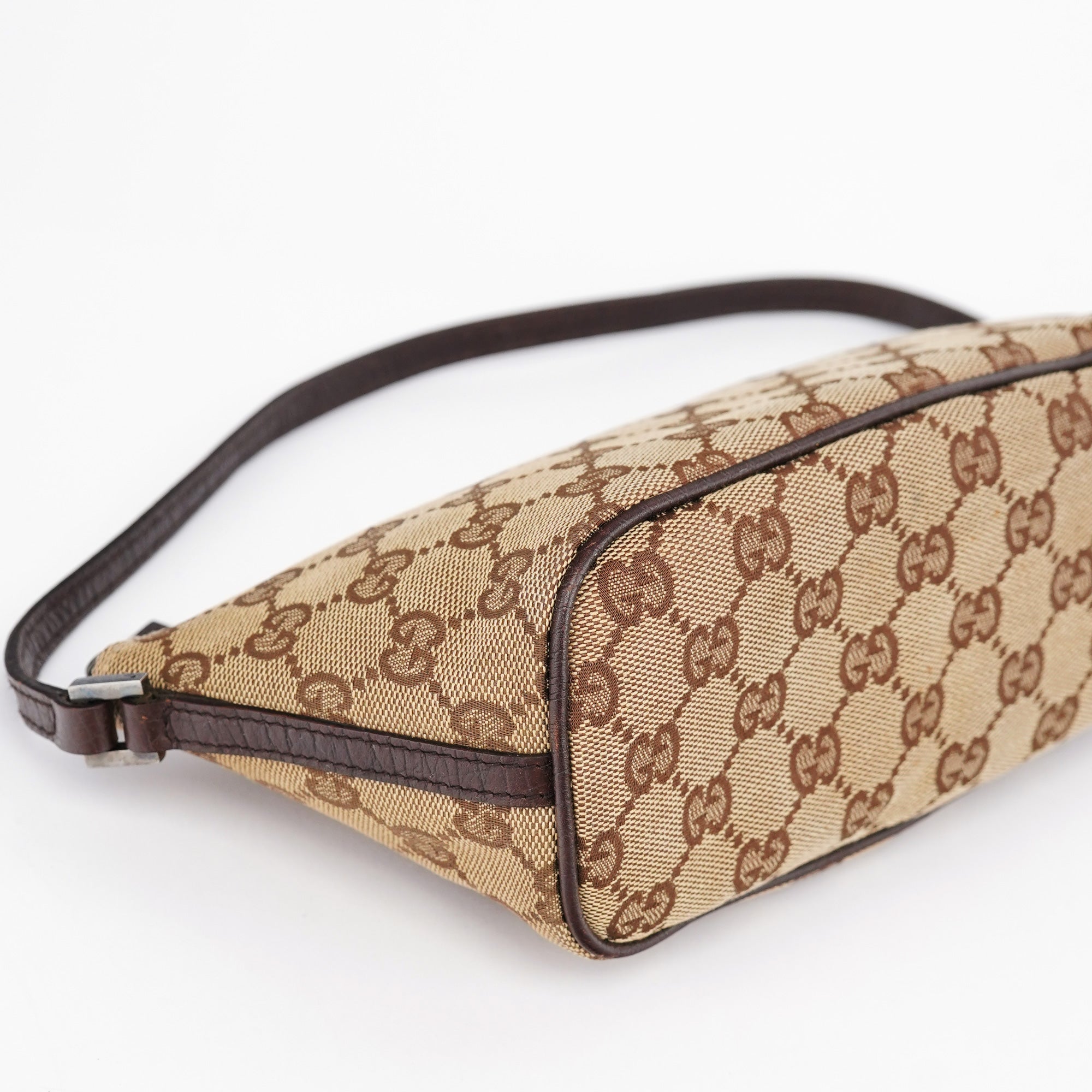 Gucci 07198 Beige Brown GG Boat Pochette